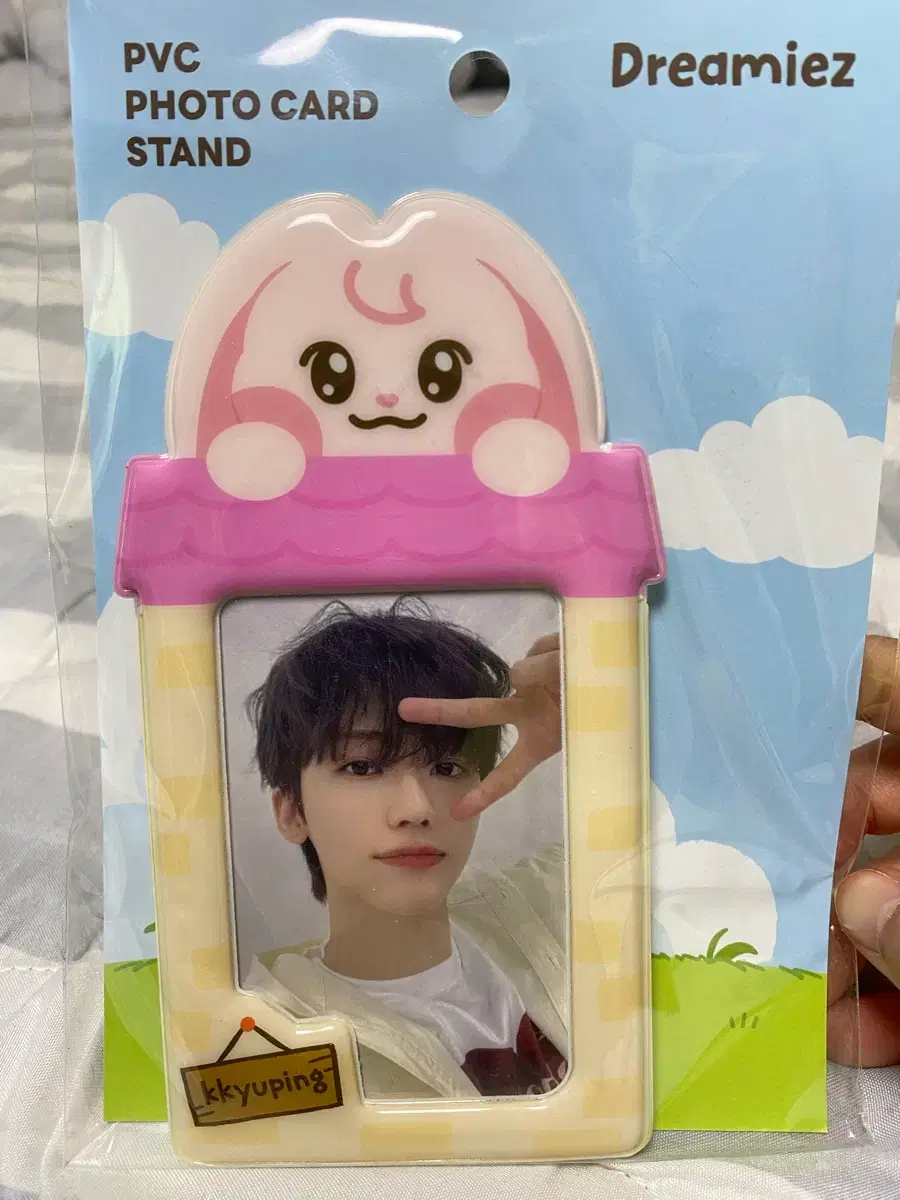 thumbnail-0